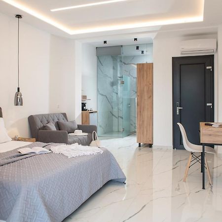 Casa Anastasia Premium Stay トロニ エクステリア 写真