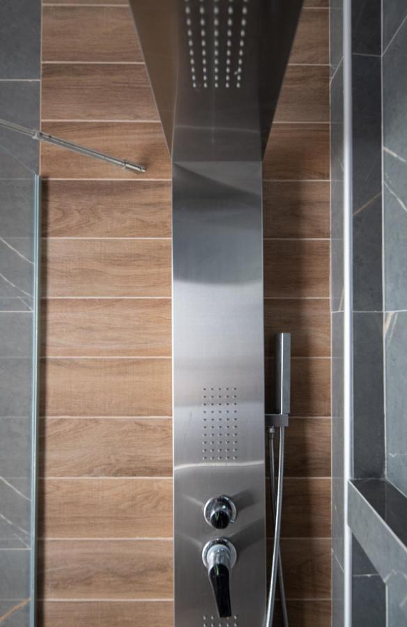 Casa Anastasia Premium Stay トロニ エクステリア 写真
